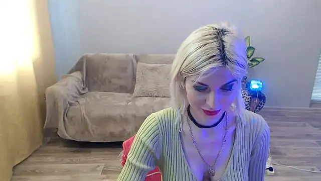 SexyBeatriice online show from April 11, 8:07 am