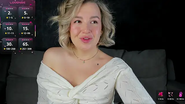 Nikki Kai online show from October 23, 1:00 am