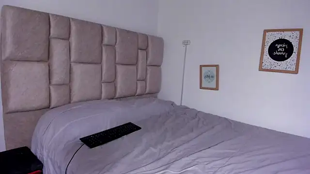 Kamila angel online show from October 20, 1:58 pm