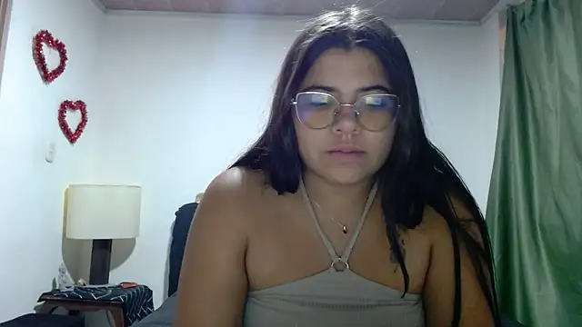 viccky vick online show from September 20, 3:05 am