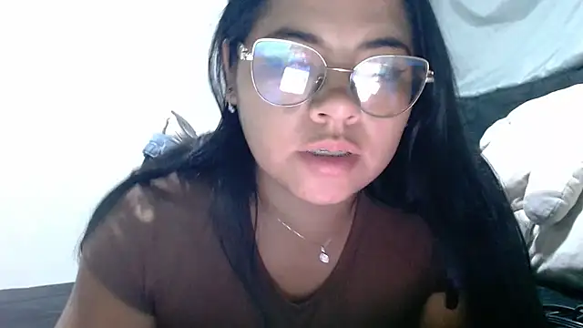 viccky vick online show from April 8, 12:24 am