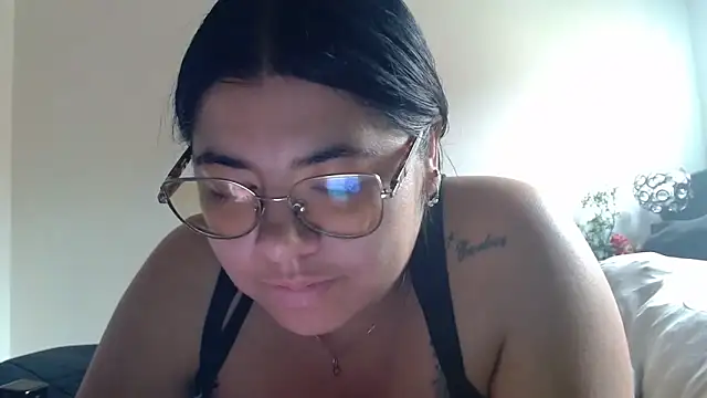 viccky vick online show from March 31, 5:13 pm