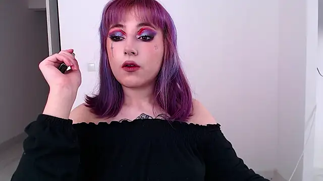 purplewitch online show from February 15, 8:57 am