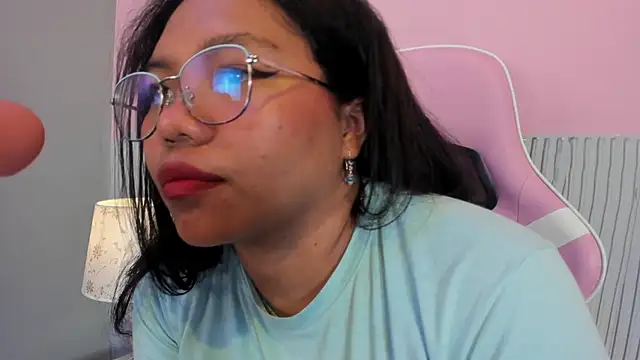 yeikafoxy online show from November 20, 11:33 am