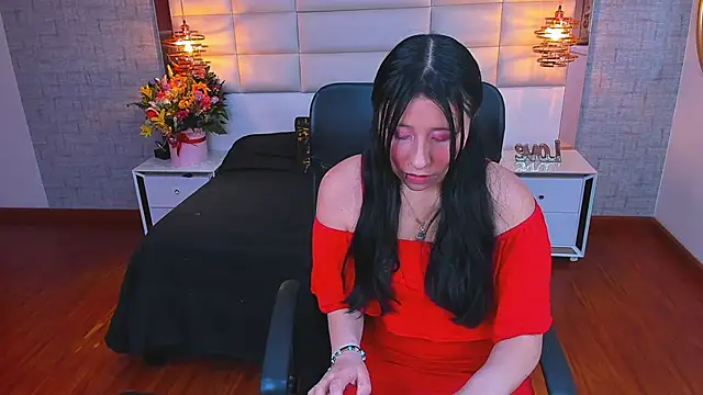 Nohemi louse online show from March 19, 6:56 pm