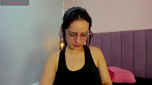 Annyrosee online show from January 17, 8:38 pm