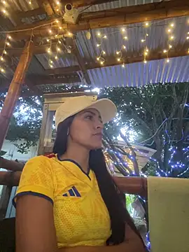 Sofiadelacruz online show from June 27, 11:22 pm