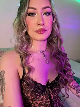 Lally Valencia   online show from September 16, 7:38 am