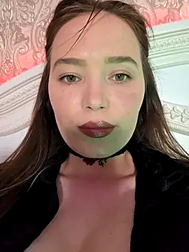 ForLoveAnd online show from April 18, 3:25 pm