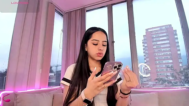 Daphne chers online show from October 22, 7:52 pm