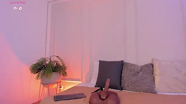 Arianasweeet online show from March 20, 7:52 pm