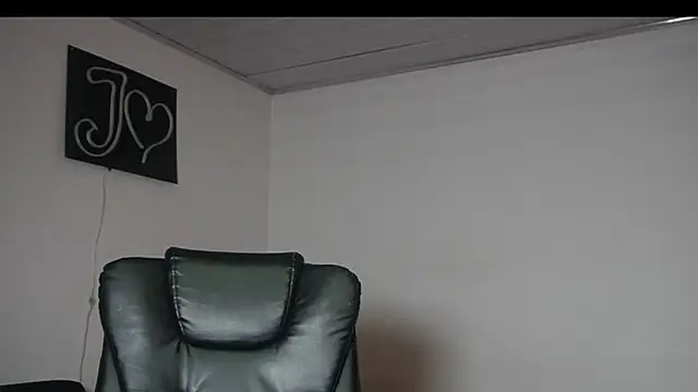 AliciaNess7 online show from April 14, 5:13 pm