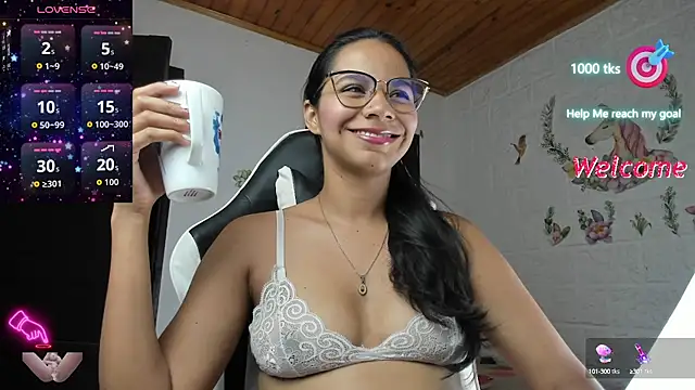 alisson hoffman05 online show from October 9, 9:30 pm