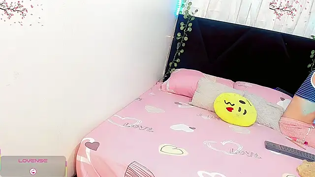 Irina milkmaid online show from April 10, 7:20 pm