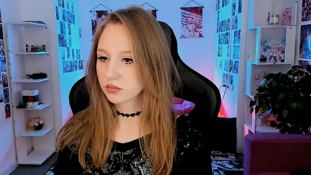 DariaTate online show from February 25, 2:15 pm