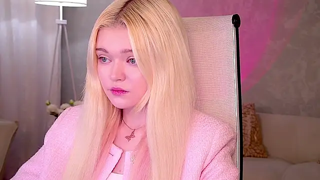 AdeleCartier online show from April 18, 12:46 am