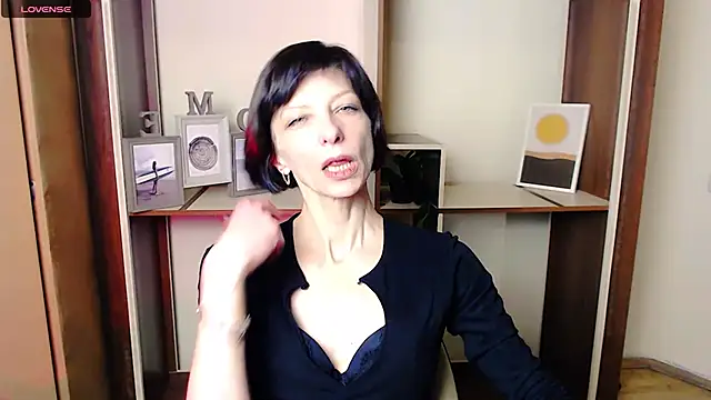  AngeliaFlow  online show from October 6, 8:53 am