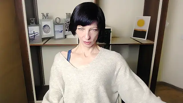  AngeliaFlow  online show from September 15, 6:54 am