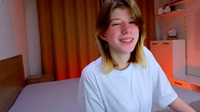 Bella amory online show from October 30, 3:13 pm