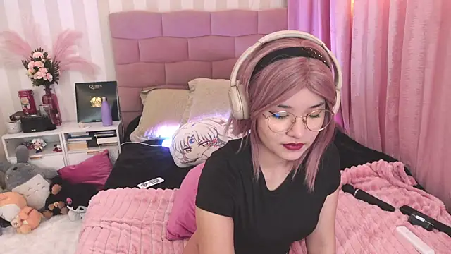 NataliaNovak online show from April 2, 1:52 pm