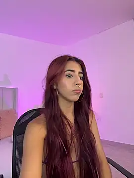 Mirandaa Rogers online show from March 26, 7:04 pm