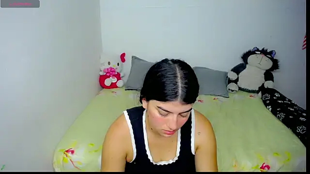 hello kityy25 online show from July 14, 5:17 pm