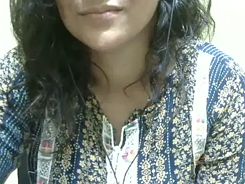 Your cutiepie  online show from October 31, 8:57 pm