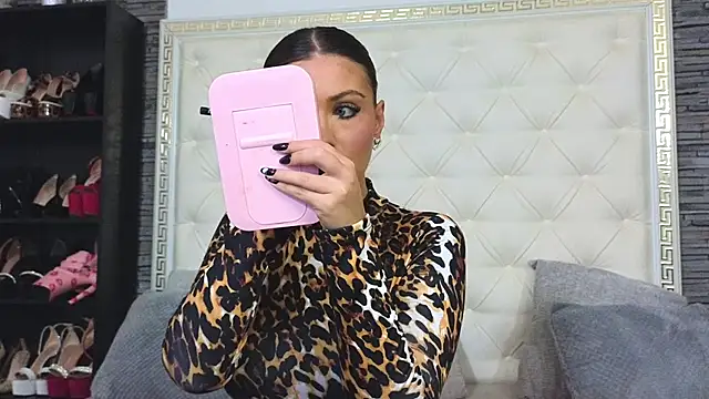 EliteDomina online show from October 8, 6:51 am