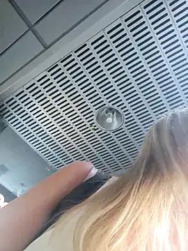 Sexybiene969 online show from September 15, 4:04 pm