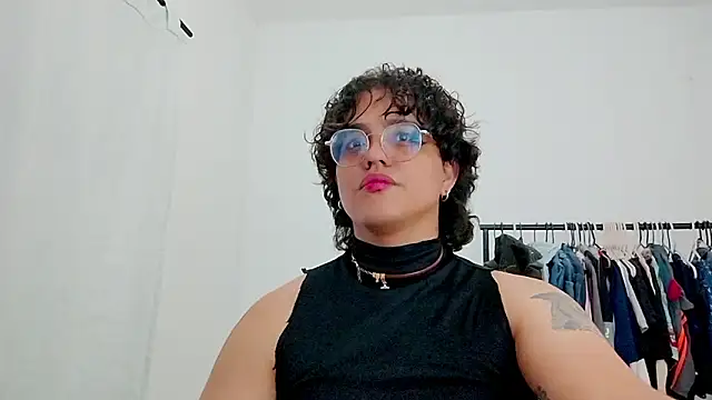 Diane blossom online show from February 22, 1:17 am