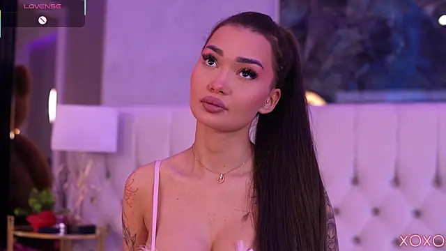 SashaFerrera online show from September 30, 6:24 pm