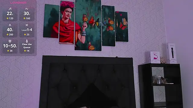 Selena fox7 online show from October 23, 3:45 am