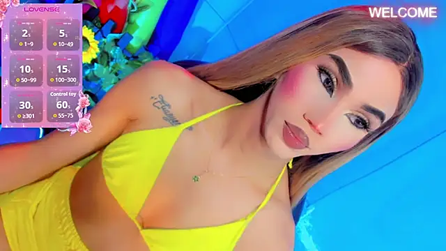 emelly horny  online show from October 15, 7:38 pm