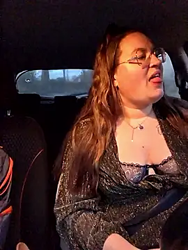 justtess online show from November 25, 3:47 pm