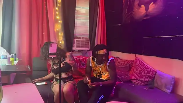 CoffeeNCreamHer online show from May 21, 2:20 am