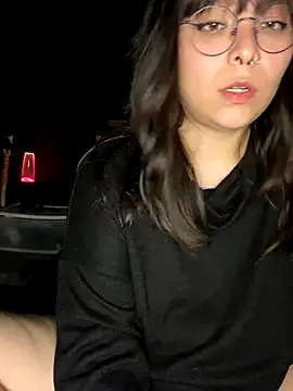 Solo yoss online show from November 4, 6:51 am