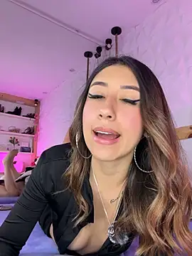 Sopphiaa Payton online show from March 6, 1:39 pm