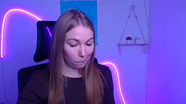 Dana flowers online show from December 20, 7:45 am