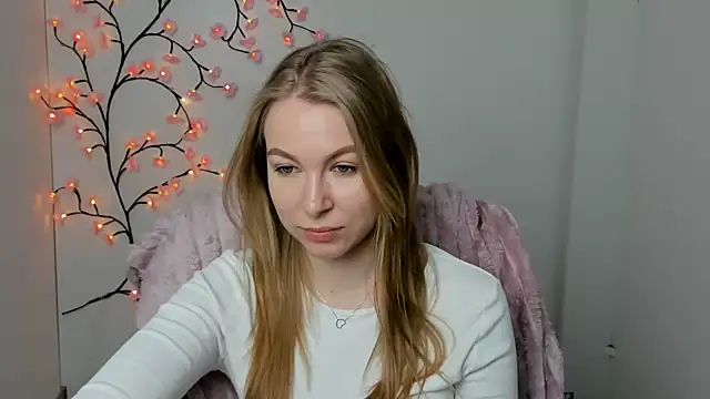 Dana flowers online show from December 18, 6:40 am