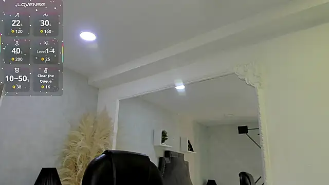 EmiliaRose  online show from February 12, 8:54 pm