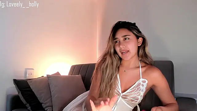 Hornyholly   online show from December 1, 10:23 pm