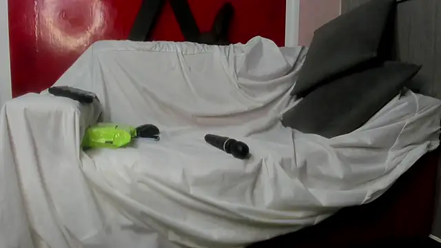 ebony valentina online show from September 20, 1:49 am