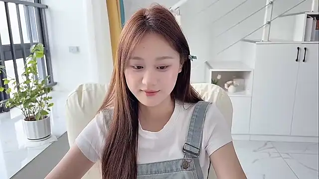 Cassie-20 online show from October 19, 2:57 am