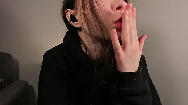 Sindy Juxx online show from March 12, 2:20 pm