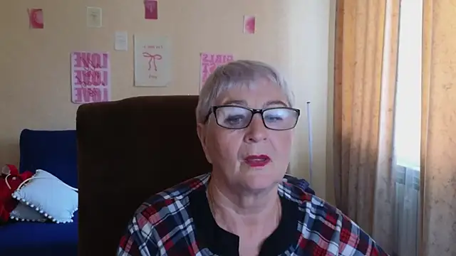 Sandra Snowflake online show from May 29, 8:12 am