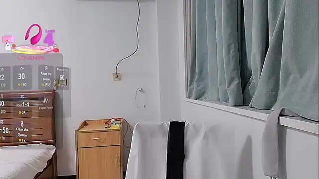 Lucy-xixi online show from March 2, 5:19 am