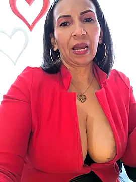 Mrsvictoriaaa online show from February 17, 8:08 pm