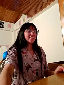 Arielle lov online show from October 1, 12:04 am