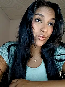 victoria roussee online show from October 2, 6:07 am