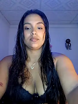 victoria roussee online show from September 14, 9:01 pm